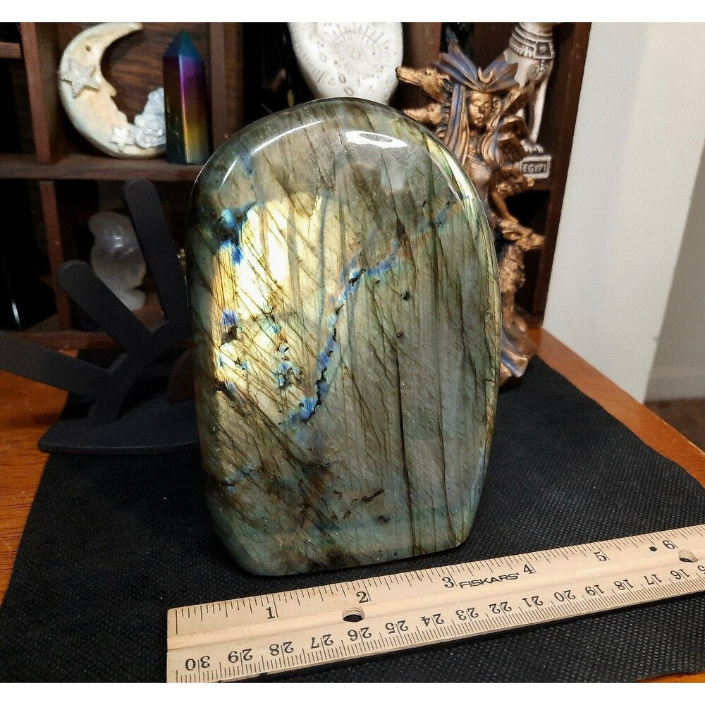 Rainbow Flash Labradorite Quartz Crystal Freeform - Picture 2 of 8